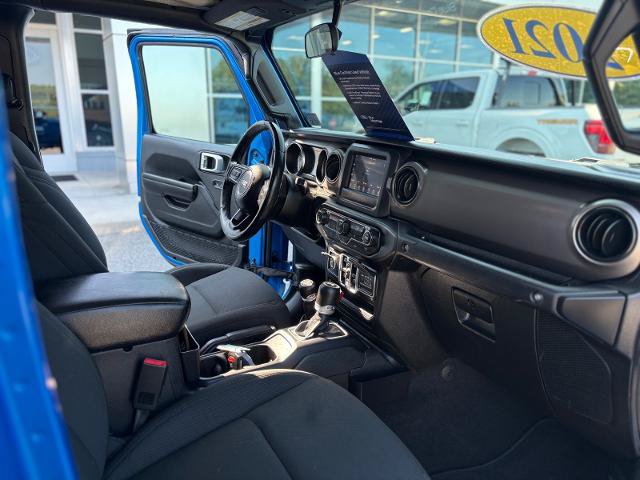 Used 2021 Jeep Gladiator Sport AWD/4WD image 13
