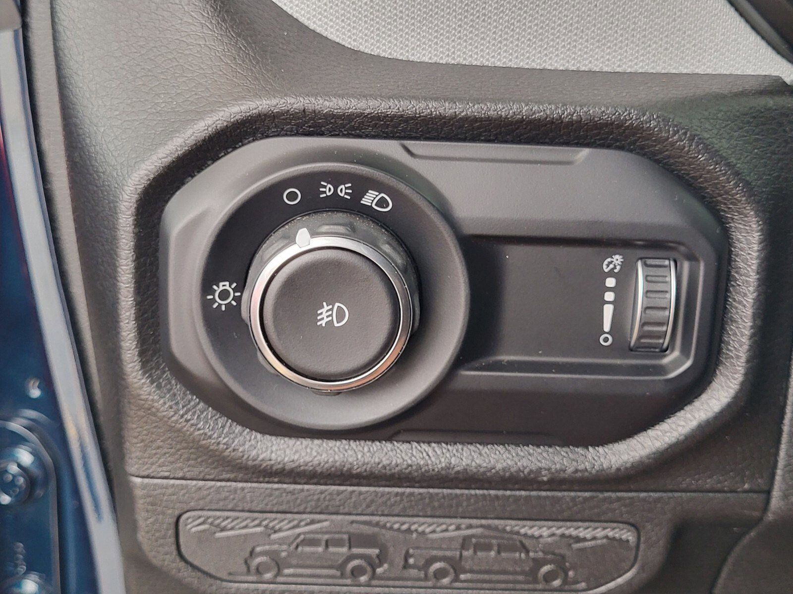 Used 2025 Jeep Wrangler Sport image 21