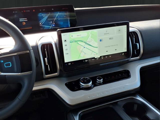 Certified 2025 Ford Expedition Active image 20