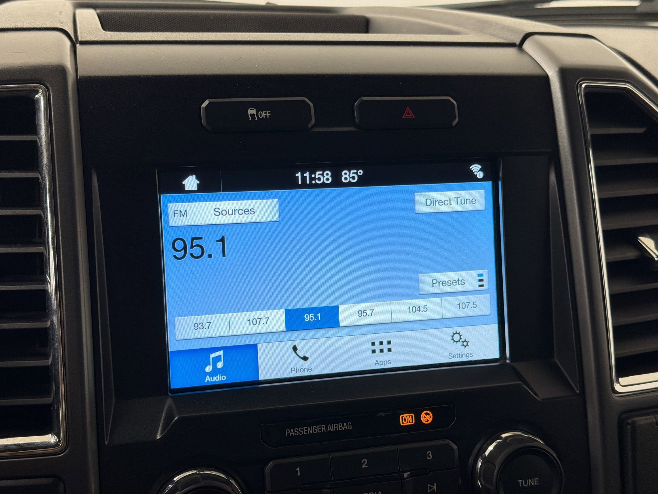 Certified 2018 Ford F250 XLT w/ Advanced Security Pack image 20