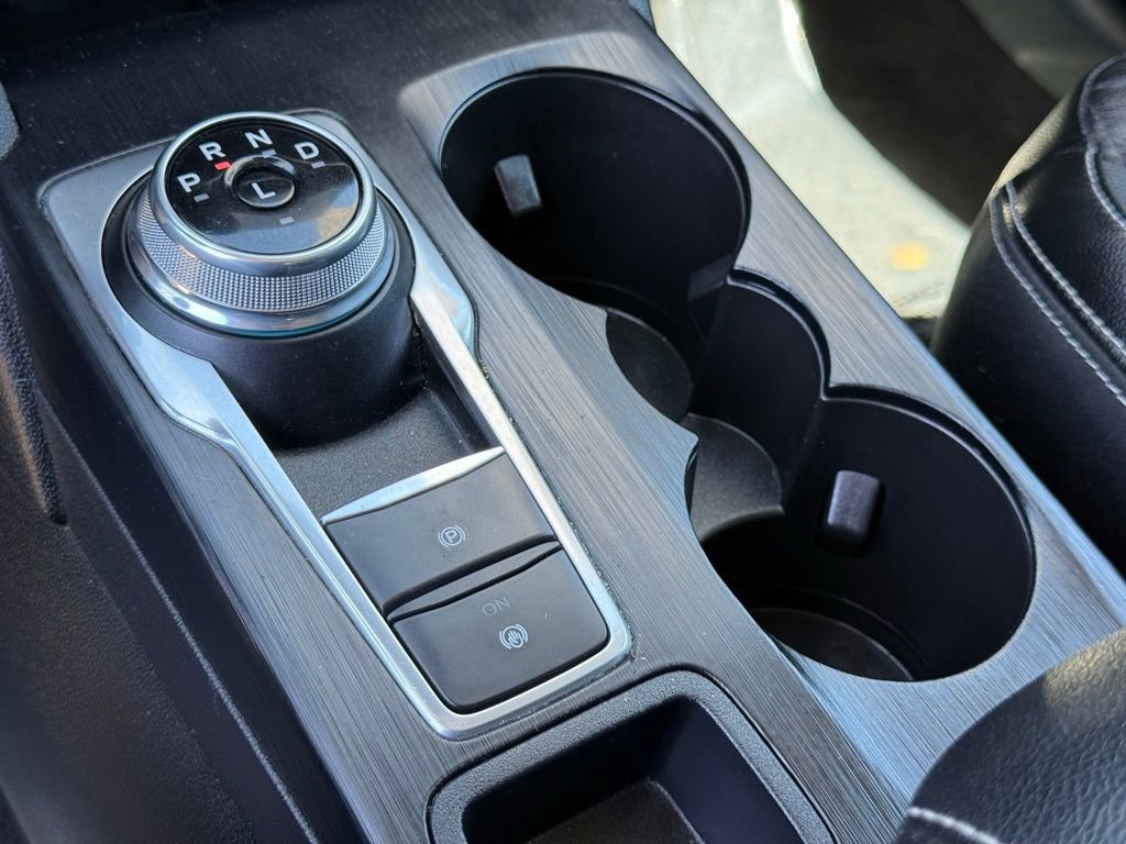 Certified 2023 Ford Escape Platinum w/ Premium Technology Package image 11