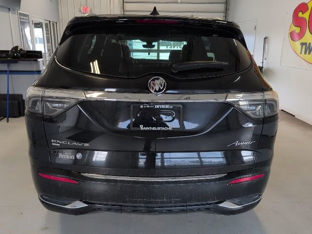 Certified 2022 Buick Enclave Avenir w/ Avenir Technology Package AWD/4WD image 4