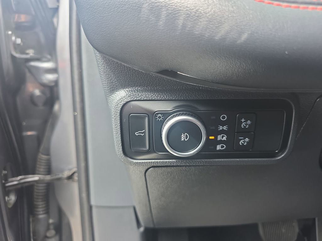 Certified 2025 Ford Explorer ST-Line w/ Premium Package image 24