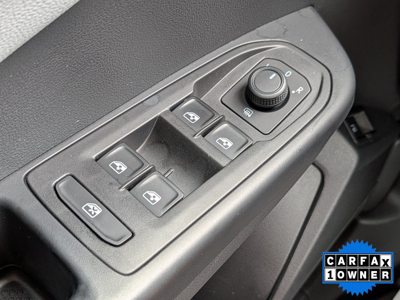 Used 2022 Volkswagen Taos SE FWD image 28