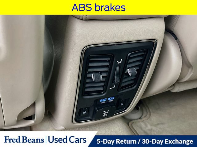 Used 2020 Jeep Grand Cherokee Overland AWD/4WD image 33