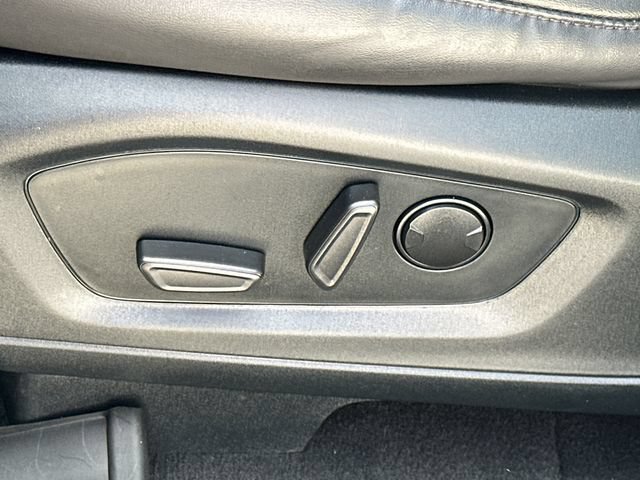 Certified 2023 Ford Explorer XLT w/ Equipment Group 202A AWD/4WD image 41