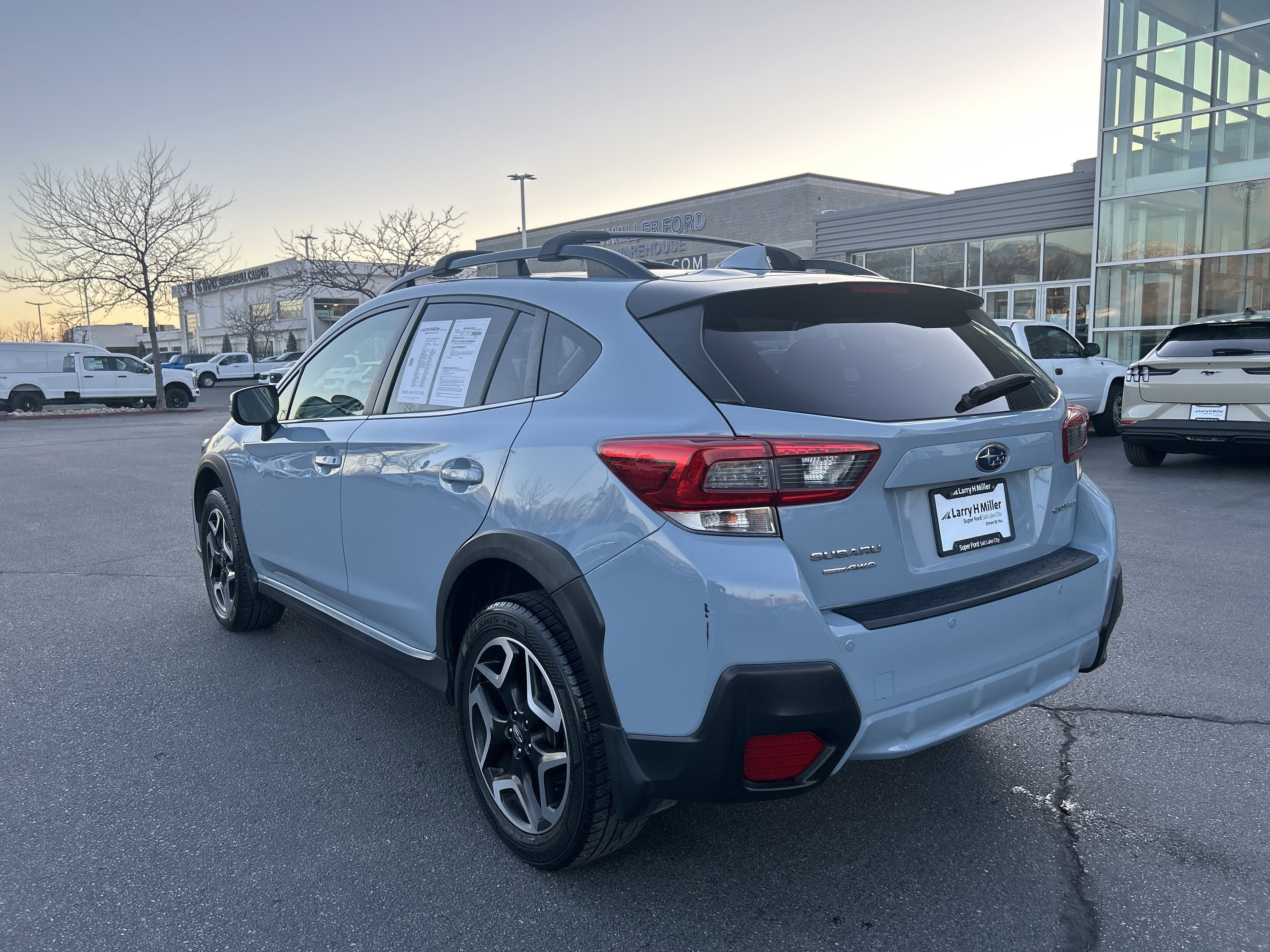 Used 2020 Subaru Crosstrek 2.0i Limited w/ Moonroof Package w/Navigation image 3