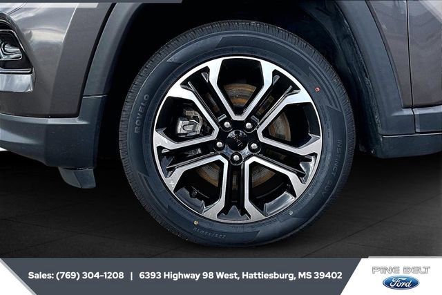 Used 2023 Jeep Compass Limited image 9