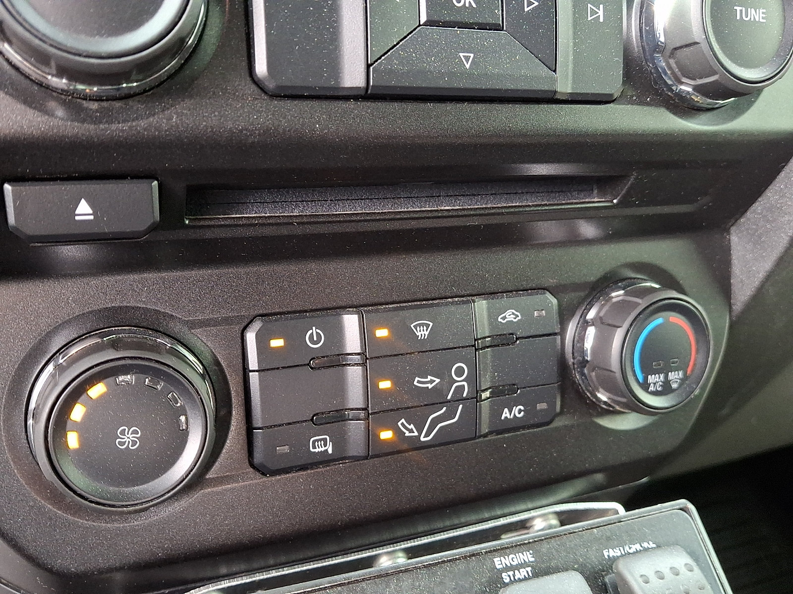 Certified 2017 Ford F550 4x4 Regular Cab Super Duty image 15