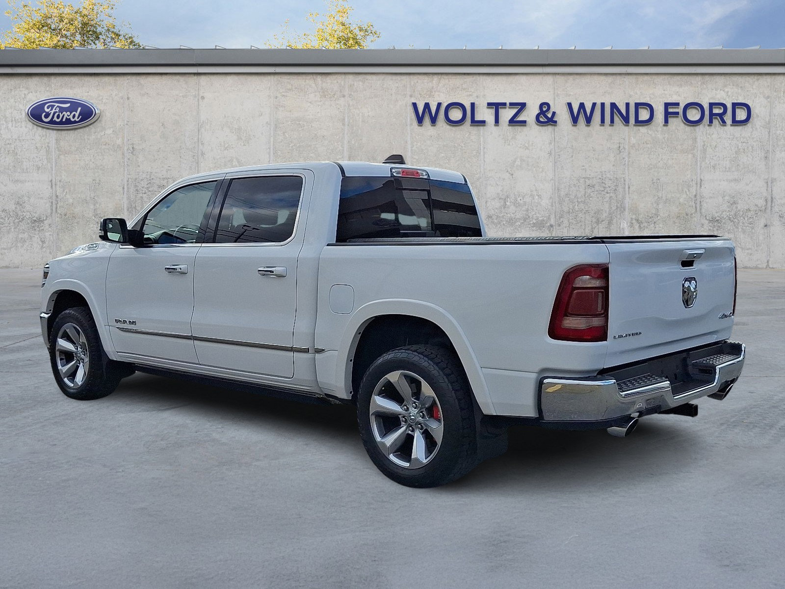 Used 2020 RAM 1500 Limited image 4