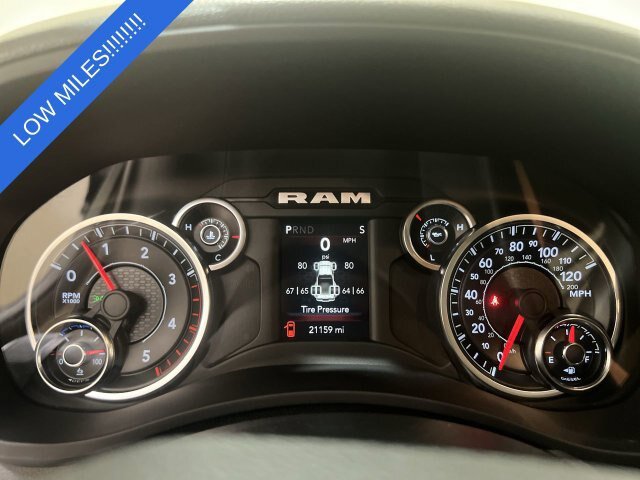 Used 2020 RAM 3500 Tradesman w/ Chrome Appearance Group RWD image 11