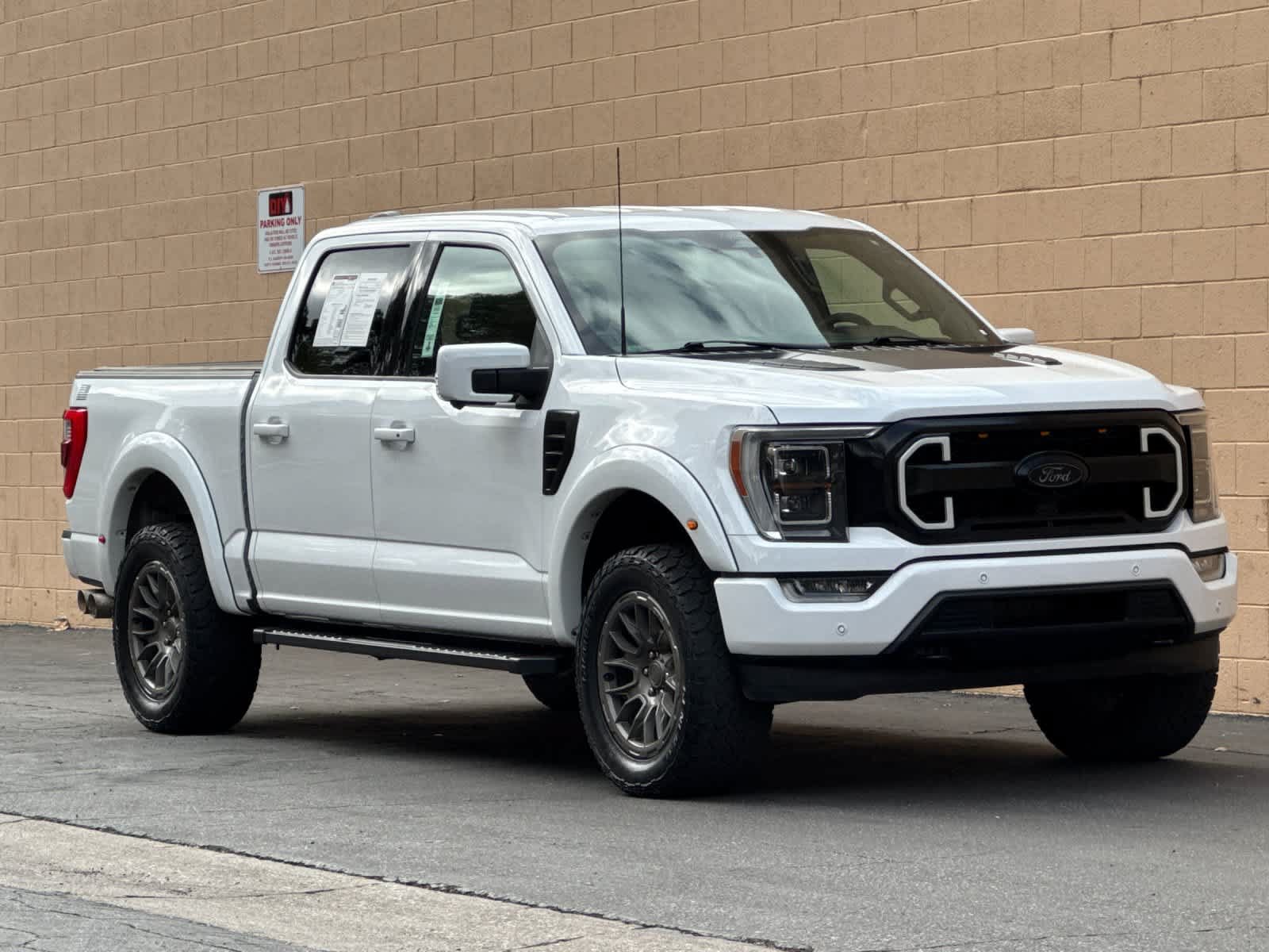 Certified 2022 Ford F150 Lariat w/ Equipment Group 502A High AWD/4WD image 9