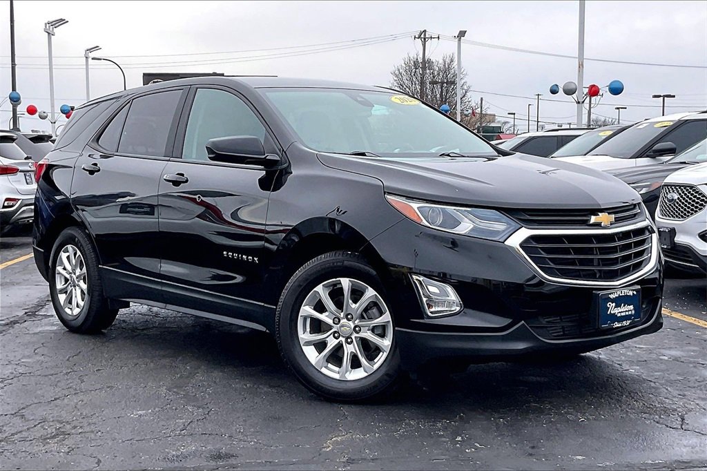 Used 2020 Chevrolet Equinox LS w/ LS Convenience Package image 32