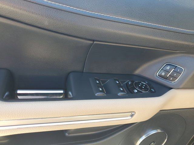 Certified 2023 Ford Expedition Limited image 25