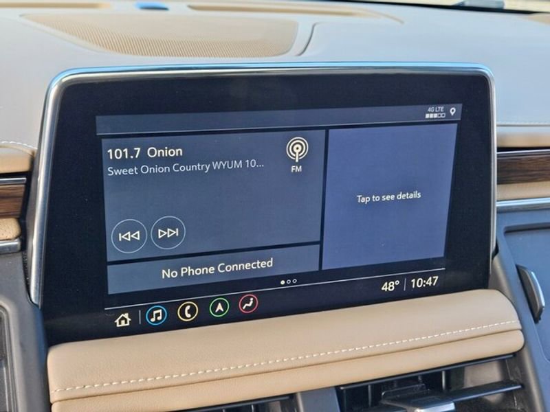 Used 2021 Chevrolet Tahoe Premier w/ Premium Package image 20