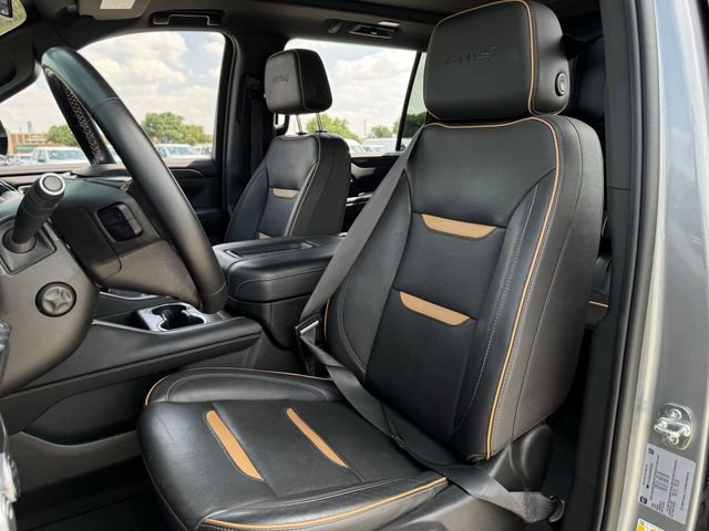 Used 2023 GMC Yukon XL AT4 w/ AT4 Premium Package AWD/4WD image 27