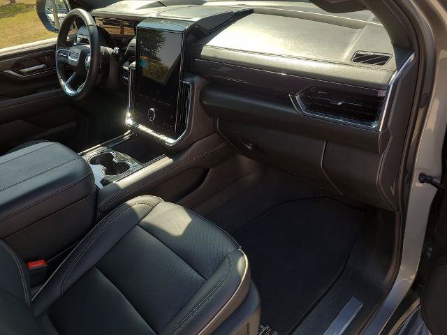 Used 2026 GMC Yukon Elevation RWD image 11