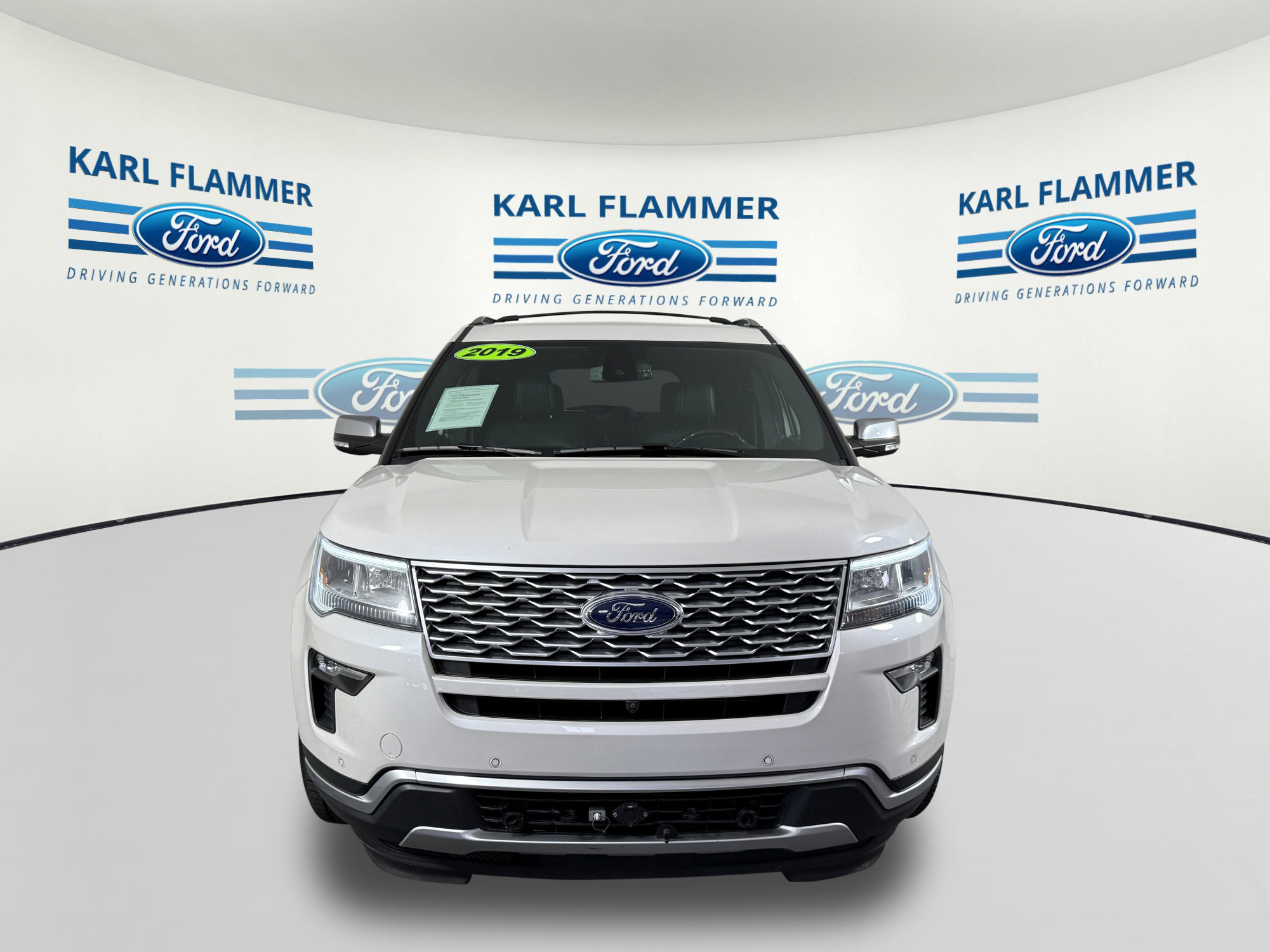 Certified 2019 Ford Explorer Platinum image 6