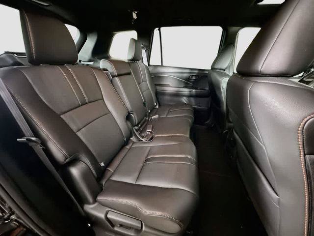 Used 2023 Honda Passport TrailSport image 33