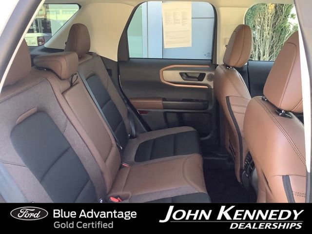 Certified 2025 Ford Bronco Sport Outer Banks w/ Outer Banks Tech Package+ AWD/4WD image 28