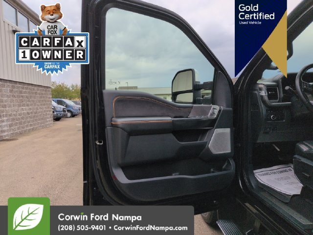 Certified 2024 Ford F350 Platinum w/ FX4 Off-Road Package AWD/4WD image 12