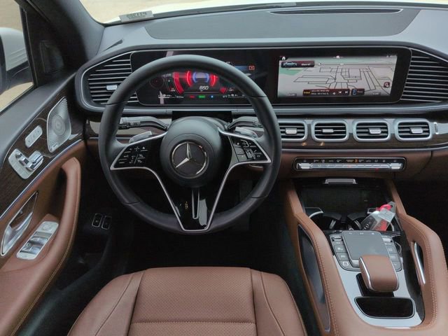 Used 2025 Mercedes-Benz GLE 450e 4MATIC image 18