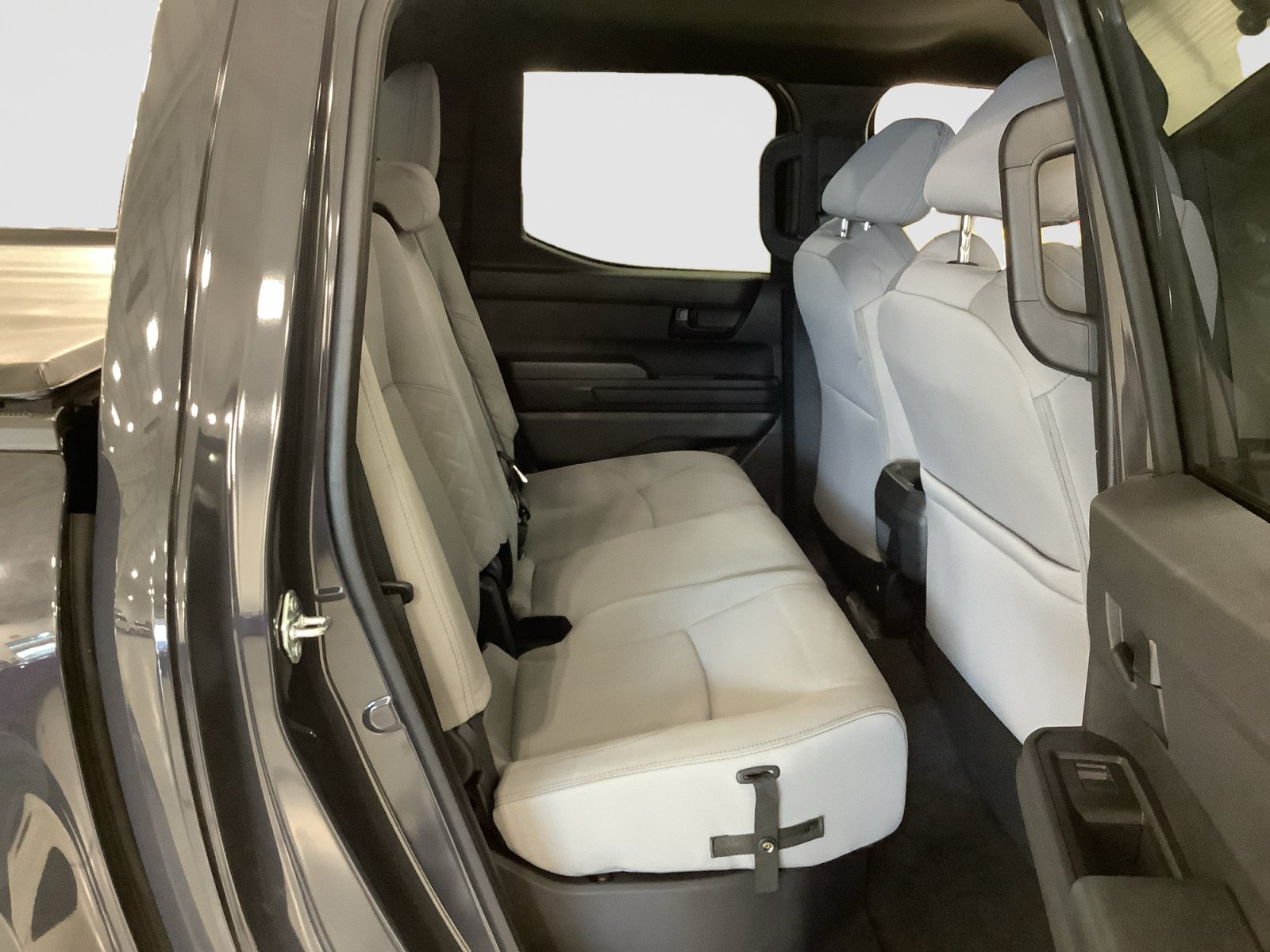 Used 2026 Toyota Tacoma SR5 RWD image 19
