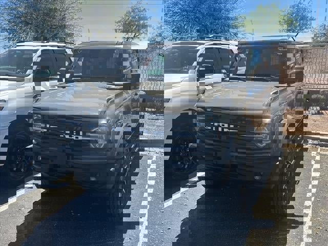 Certified 2025 Ford Bronco Outer Banks image 1