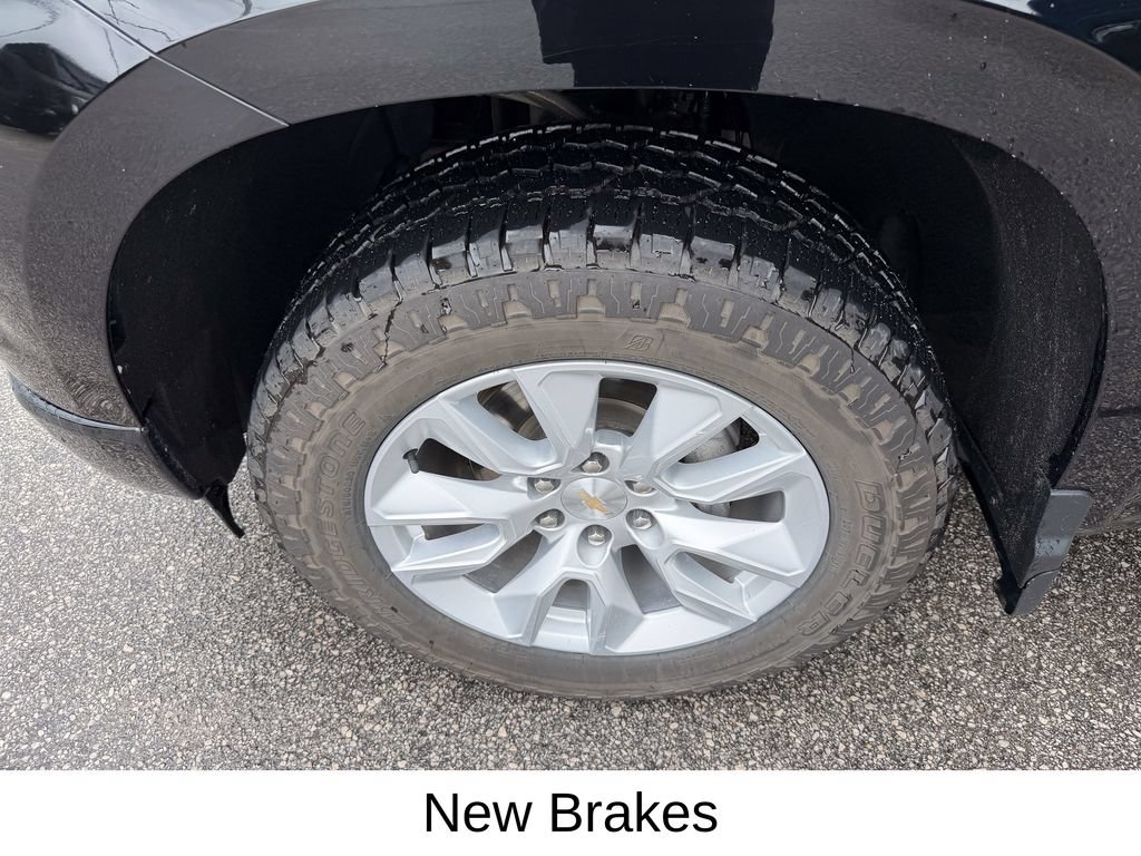 Used 2024 Chevrolet Silverado 1500 Custom AWD/4WD image 25