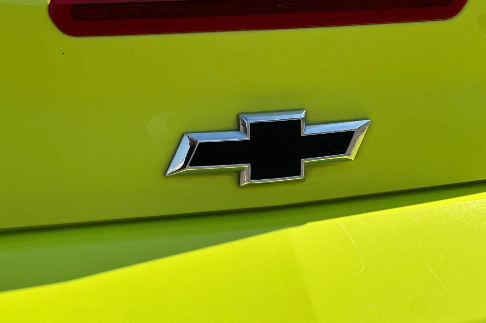 Used 2019 Chevrolet Camaro LT RWD image 27