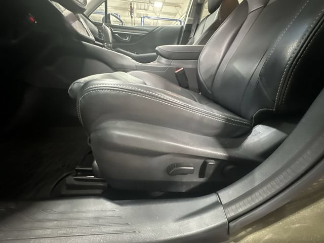Used 2022 Subaru Outback Limited AWD/4WD image 18