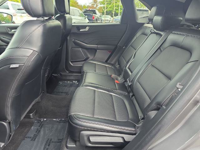 Certified 2024 Ford Escape Platinum AWD/4WD image 9