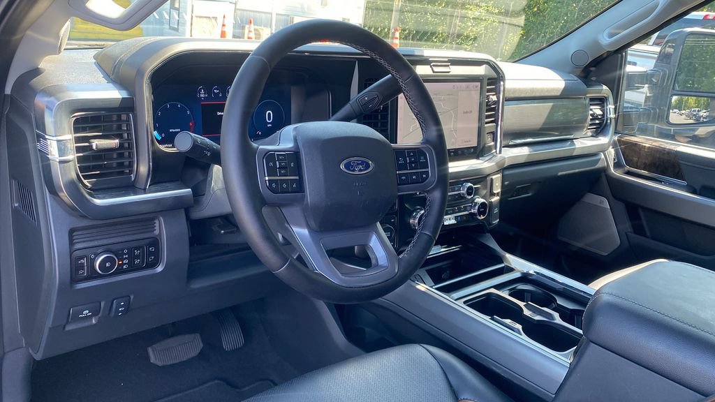 Certified 2025 Ford F350 Lariat AWD/4WD image 15