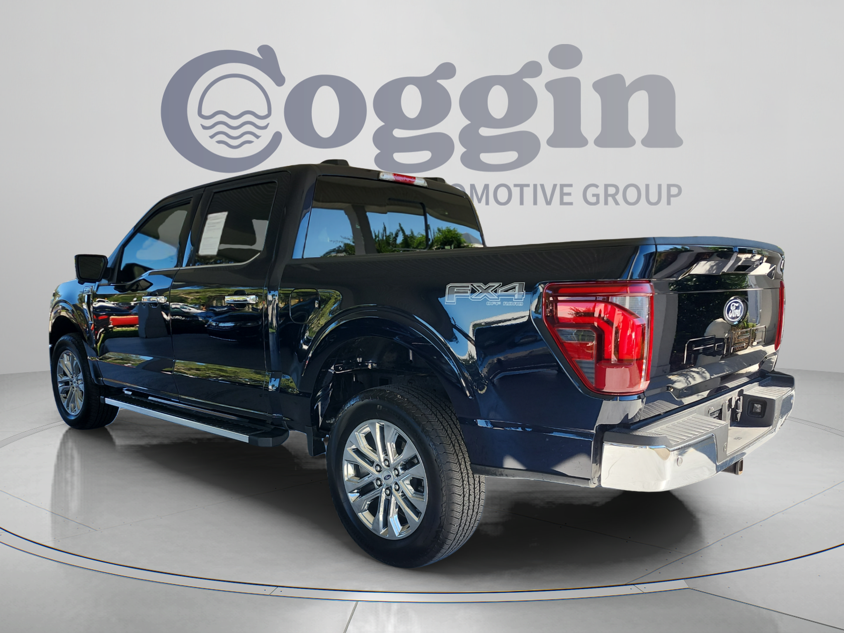 Certified 2025 Ford F150 Lariat w/ Equipment Group 501A Mid AWD/4WD image 3
