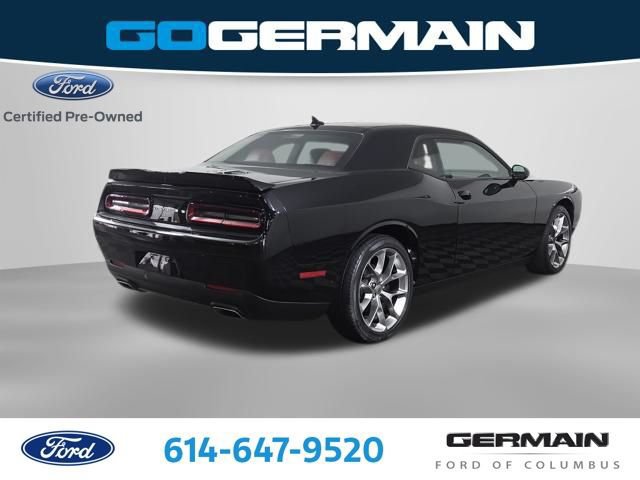 Used 2020 Dodge Challenger SXT w/ Plus Package RWD image 7