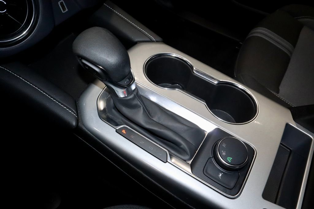 Used 2025 Chevrolet Blazer LT image 34