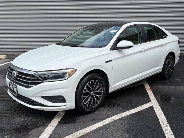 Used 2019 Volkswagen Jetta SEL FWD image 2
