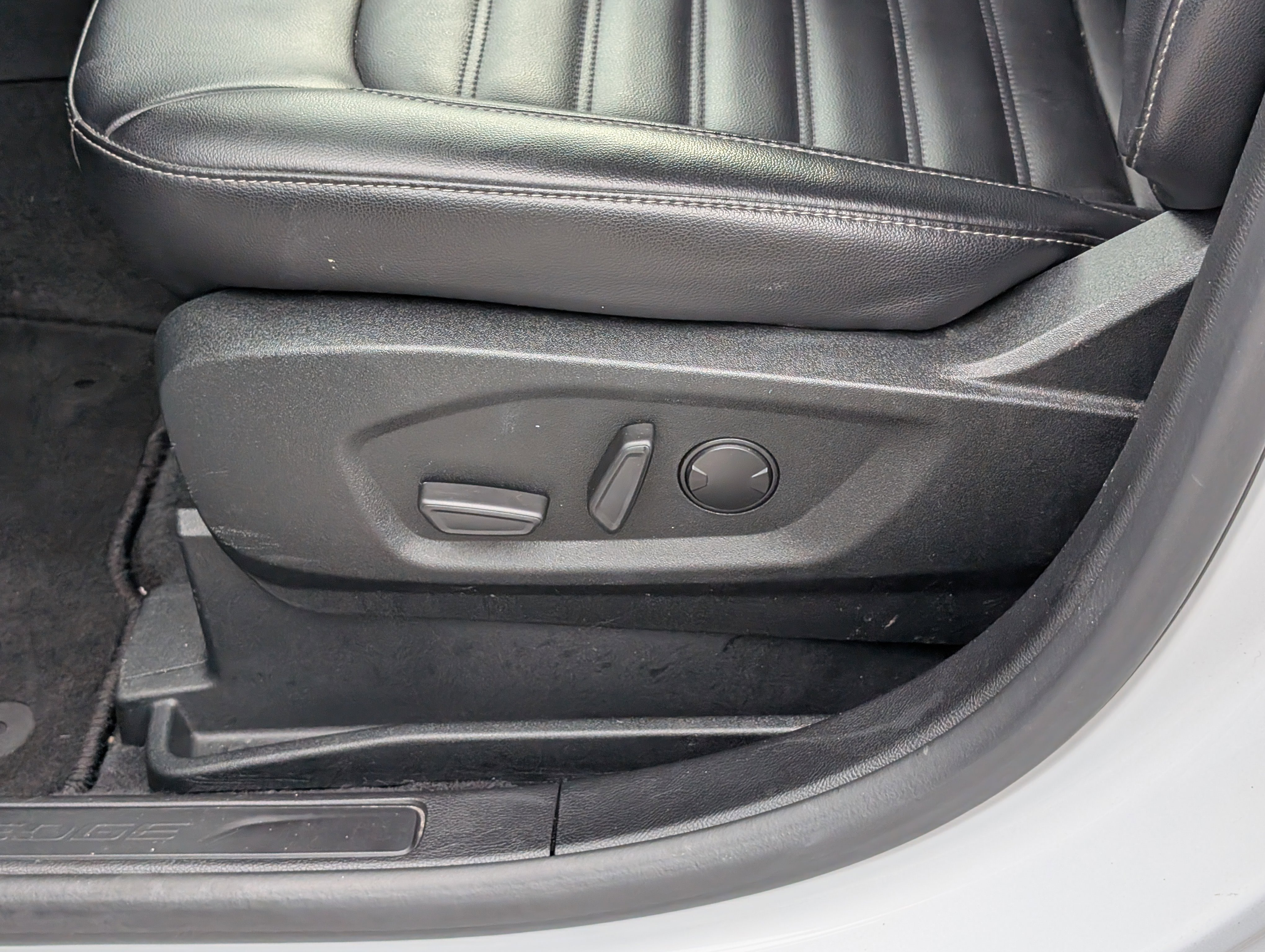 Certified 2022 Ford Edge SEL image 20