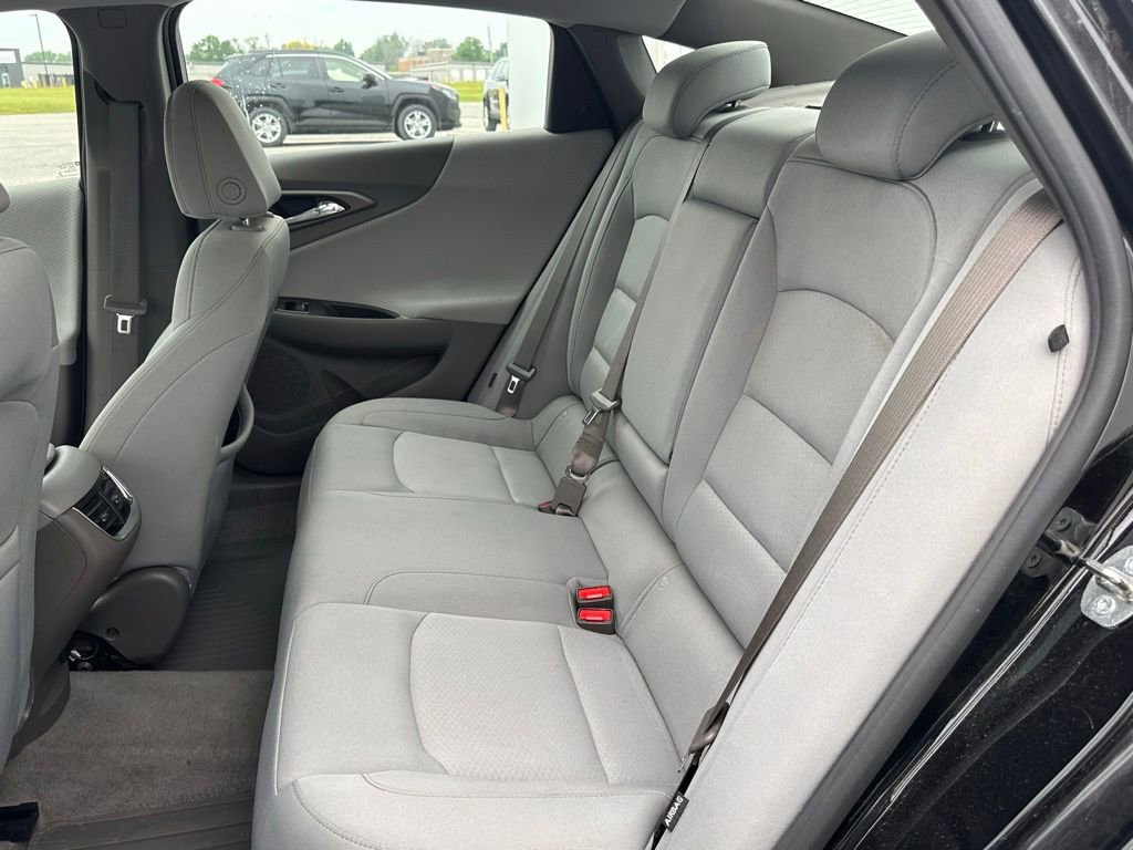 Used 2020 Chevrolet Malibu LT FWD image 11