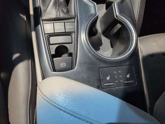 Used 2018 Toyota Camry XLE w/ Driver Assist Package FWD image 32