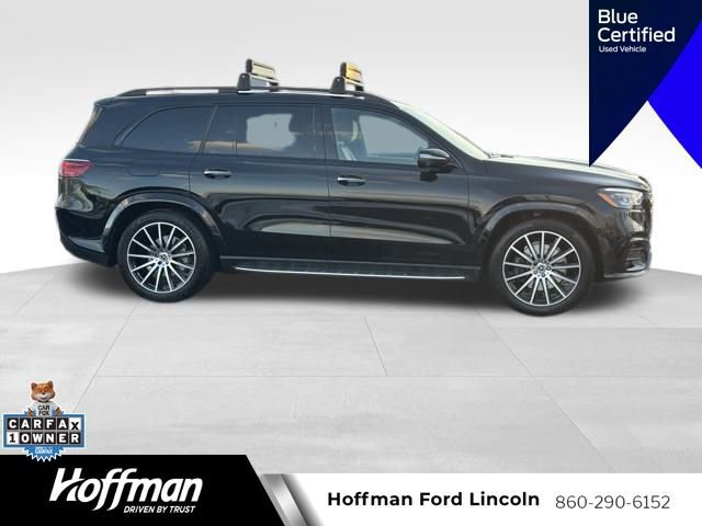 Used 2025 Mercedes-Benz GLS 580 4MATIC image 5