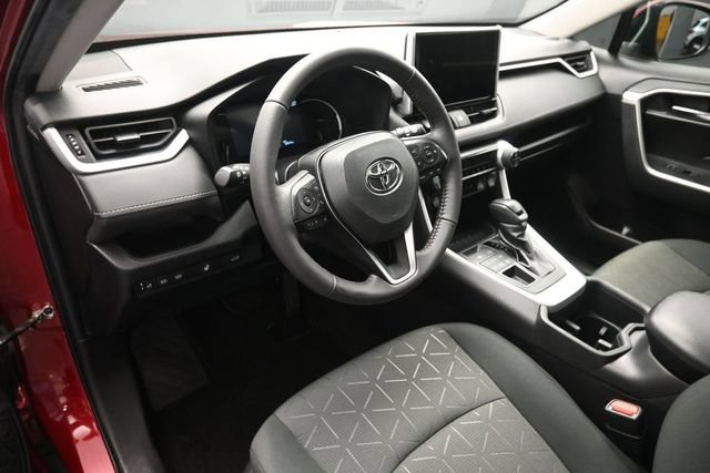 Used 2023 Toyota RAV4 XLE w/ Convenience Package AWD/4WD image 9