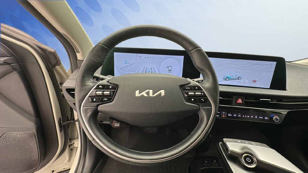 Used 2024 Kia EV6 Light AWD/4WD image 15