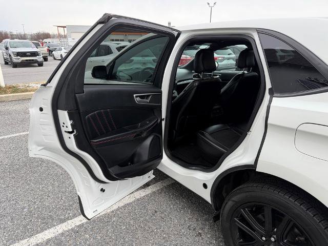 Certified 2022 Ford Edge ST-Line image 12