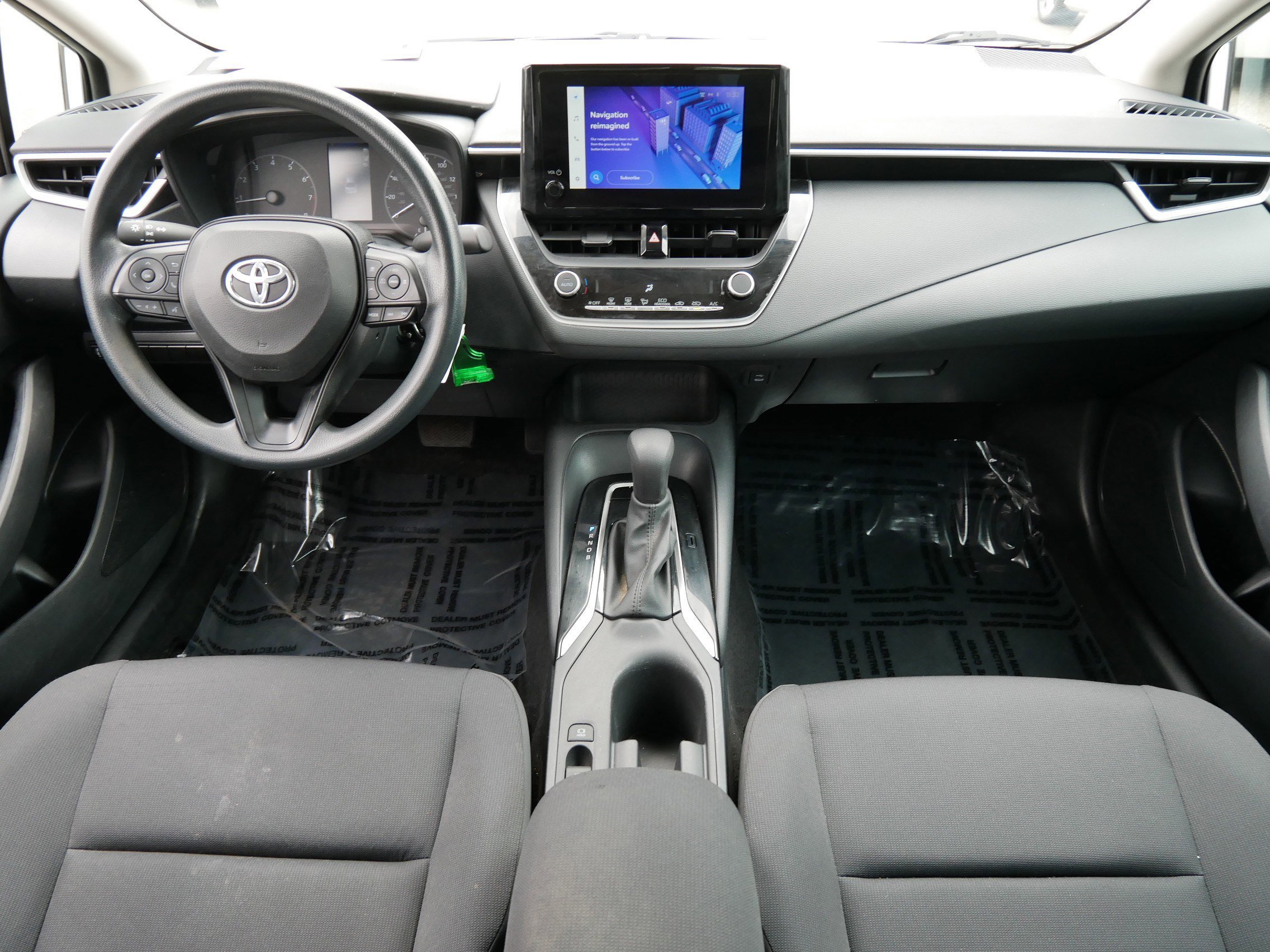 Used 2023 Toyota Corolla LE FWD image 10