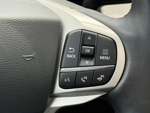 Certified 2025 Ford Explorer Active w/ Active Comfort Package AWD/4WD image 33