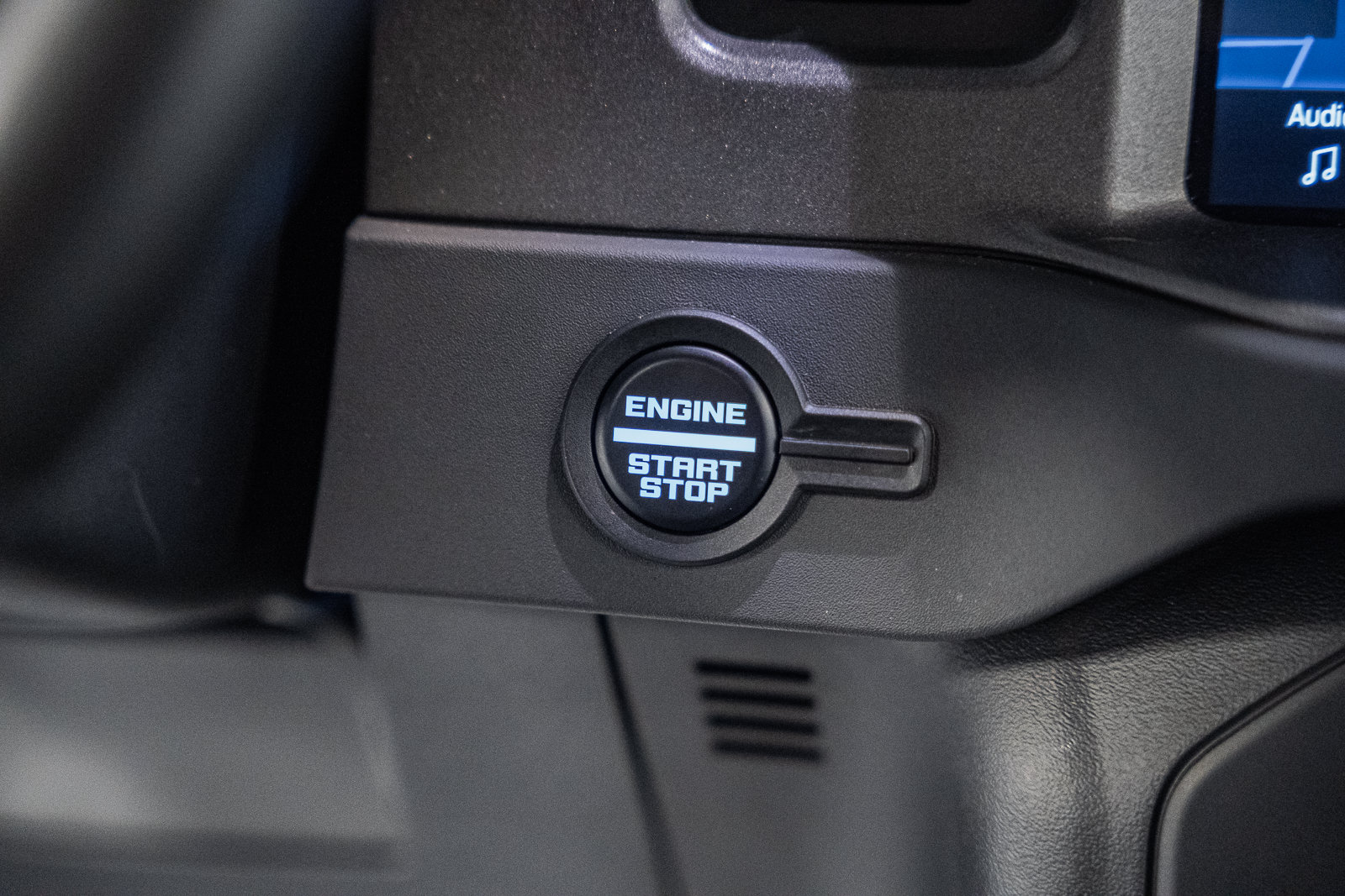 Certified 2025 Ford Bronco Badlands AWD/4WD image 28