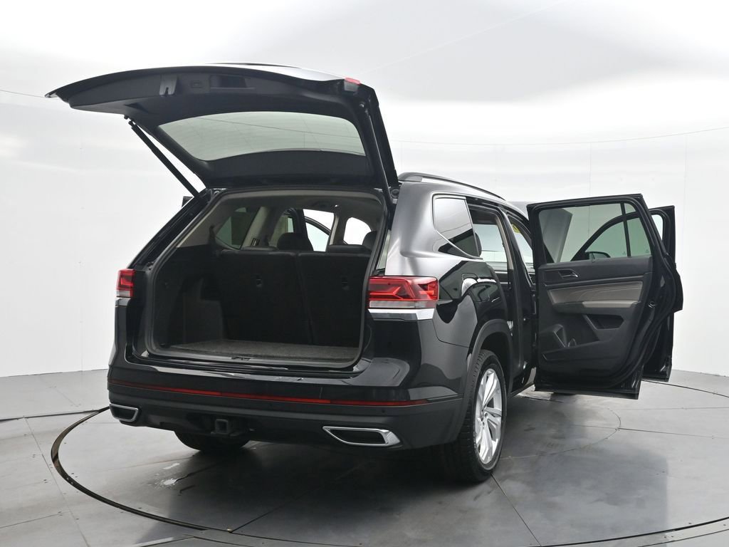 Used 2023 Volkswagen Atlas SE w/ Panoramic Sunroof Package FWD image 24