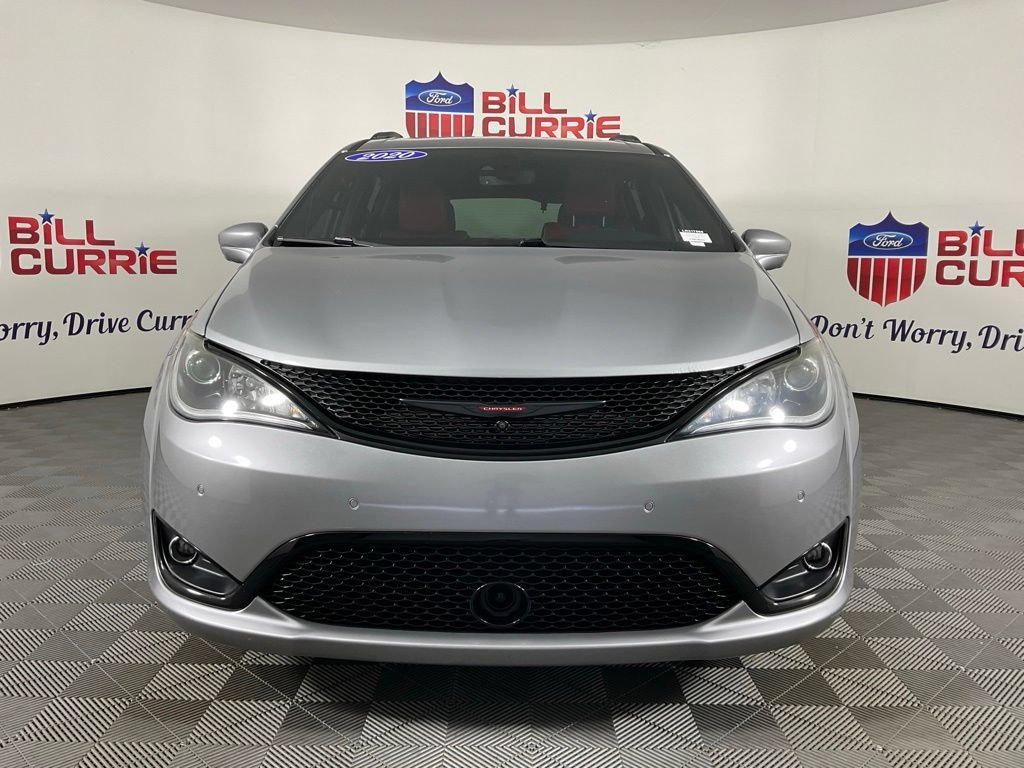 Used 2020 Chrysler Pacifica Limited w/ Quick Order Package 27H Red S FWD image 8