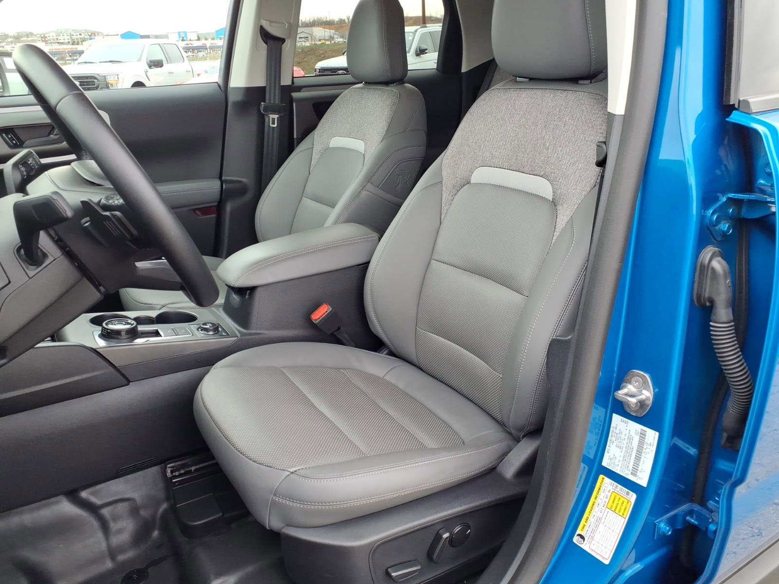 Certified 2025 Ford Bronco Sport Badlands image 10